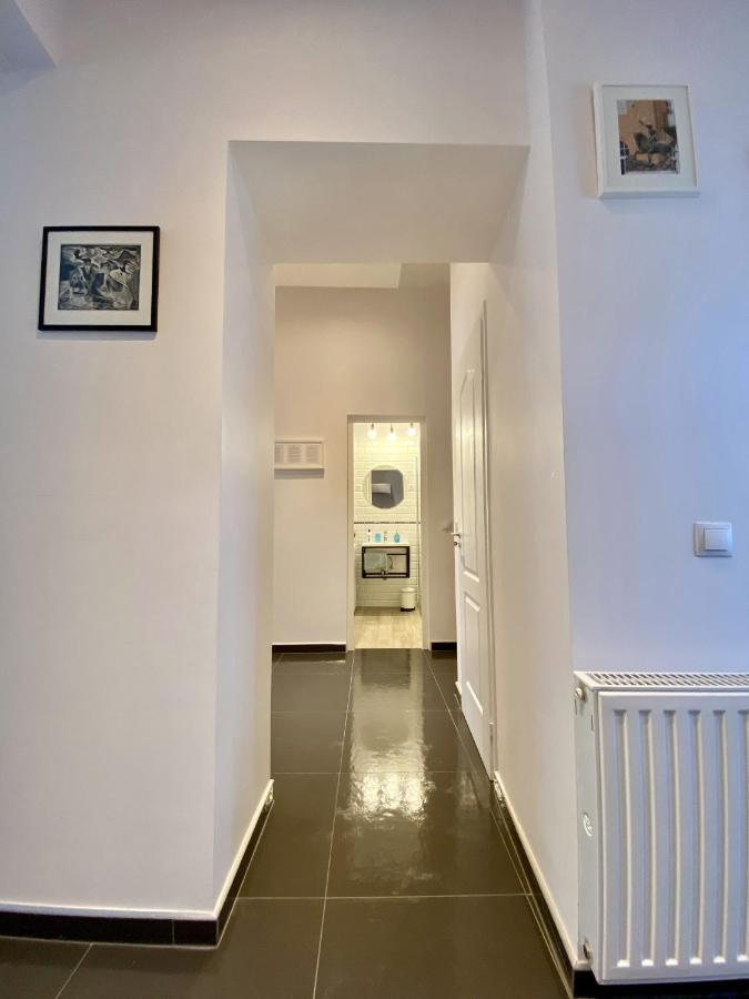 Art Apartment Szeged Extérieur photo